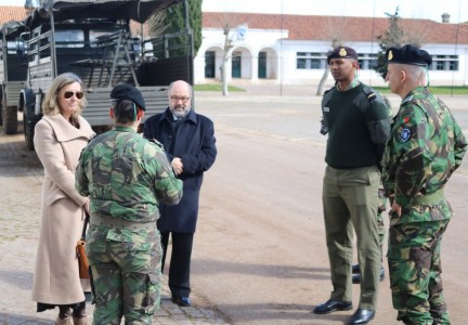 A Ação das Forças Armadas em prol do ambiente e da solidariedade - Uma parceria para a cooperação em nome do serviço público